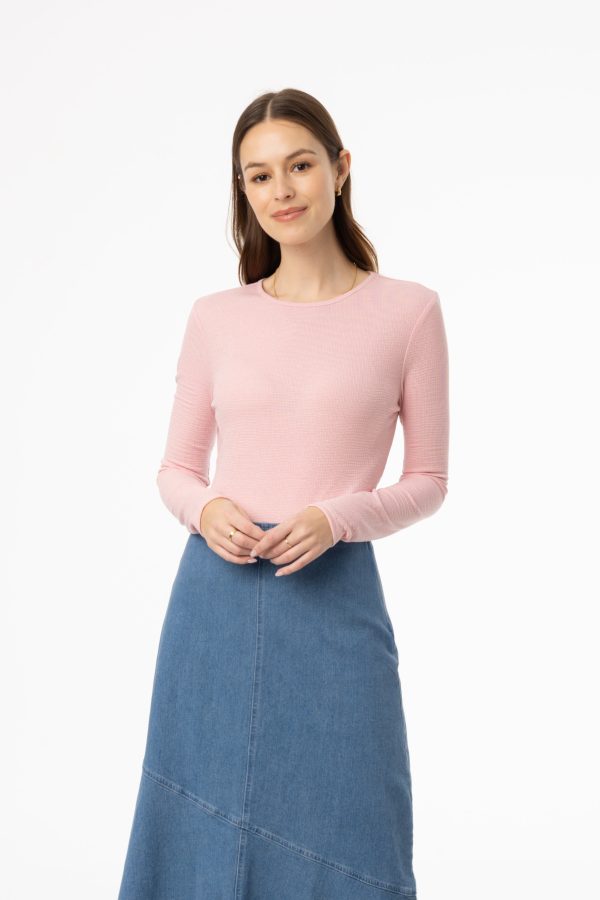 Light Pink Waved Round Neck Long Sleeve T Shirt For Sale