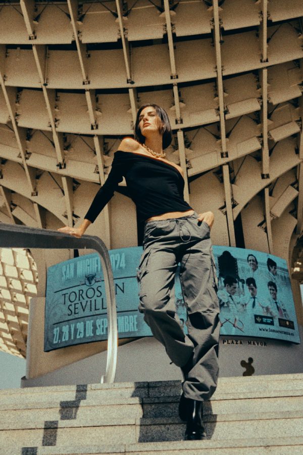 Nataly High Rise Relaxed Cargo Pants Online Sale