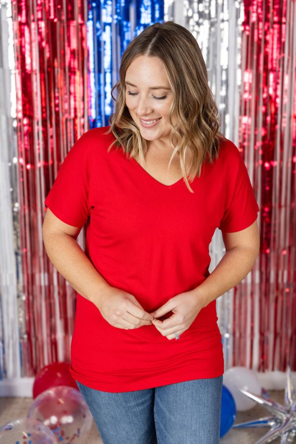 04.04 EN ROUTE Chloe Cozy Tee - Red on Sale - Image 2